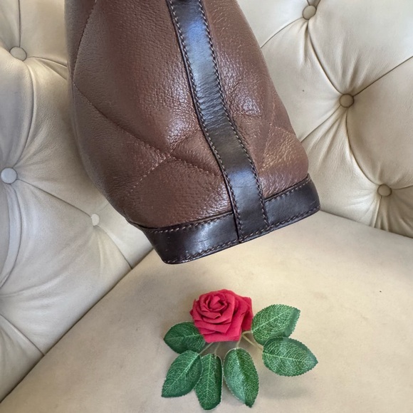 💎 Authentic Gucci GG quilted leather shoulder bag chocolate brown - Picture 8 of 14